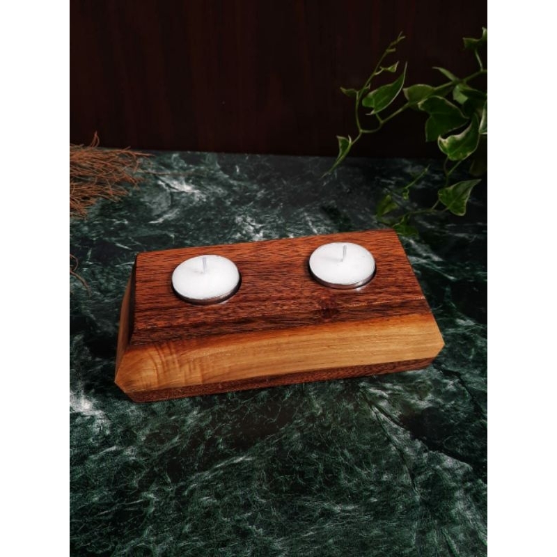 POT TANAMAN SUKULEN DAN TABUNG REAKSI