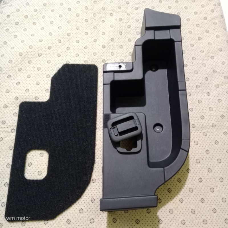 box kargo cargo floor side kanan kotak bagasi mitsubishi pajero sport original