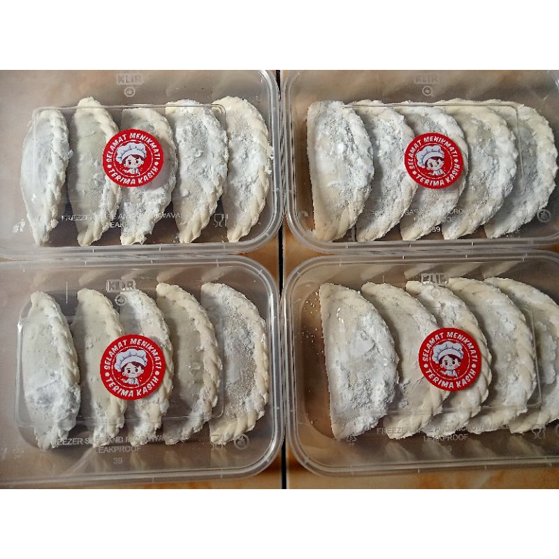 

Cireng isi Ayam Baso Mercon