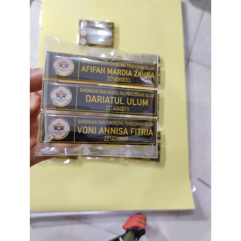 

Name Tag Murah berkualitas