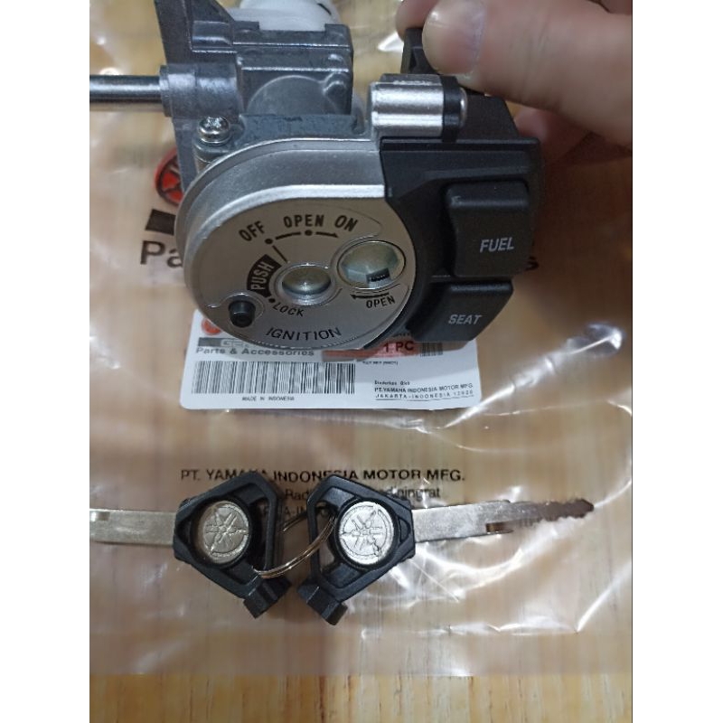 KUNCI KONTAK ASSY SET YAMAHA FREEGO