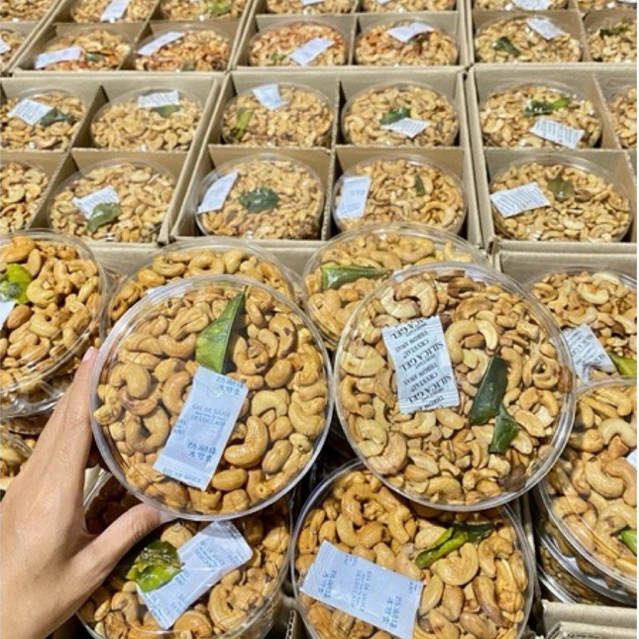 

[COD] Kacang mede Matang Pecahan Original Daun Jeruk 250gr ENAK, GURIH, KERING & FRESH