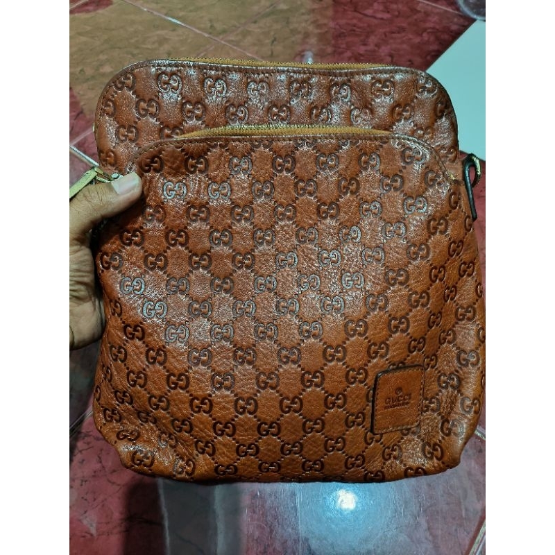 Sling Bag Pria Full Leather Preloved Gucci Second Pemakaian