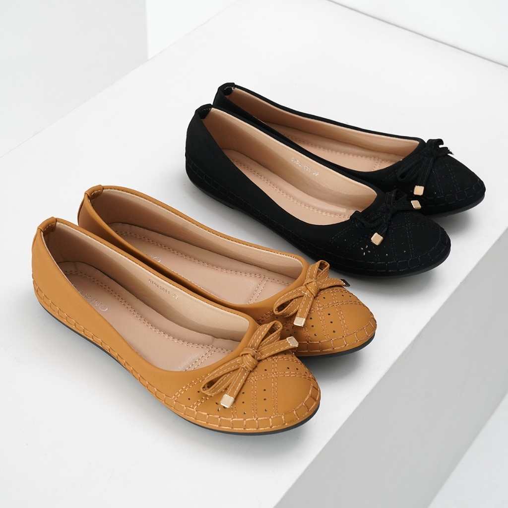 Gabino Sepatu Wanita Flat Casual