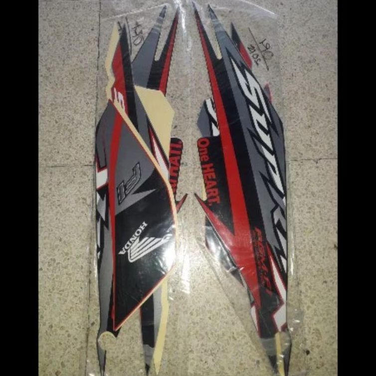 STRIPING LIST STIKER SUPRA X 125 PGM FI TAHUN 2015 2016 SPORTY supra x 125 fi 2016