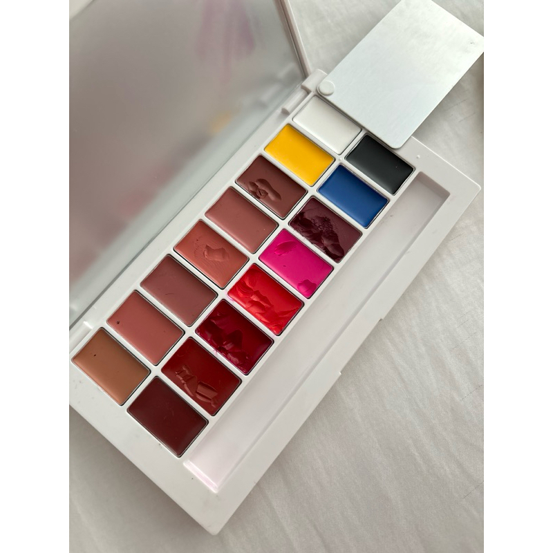 [PRELOVED] MAKEUP BY MARIO MASTER MATTES PRO LIP PALETTE