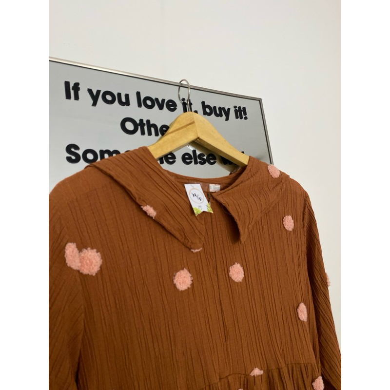 GAMIS CRINKLE COKLAT POM POM