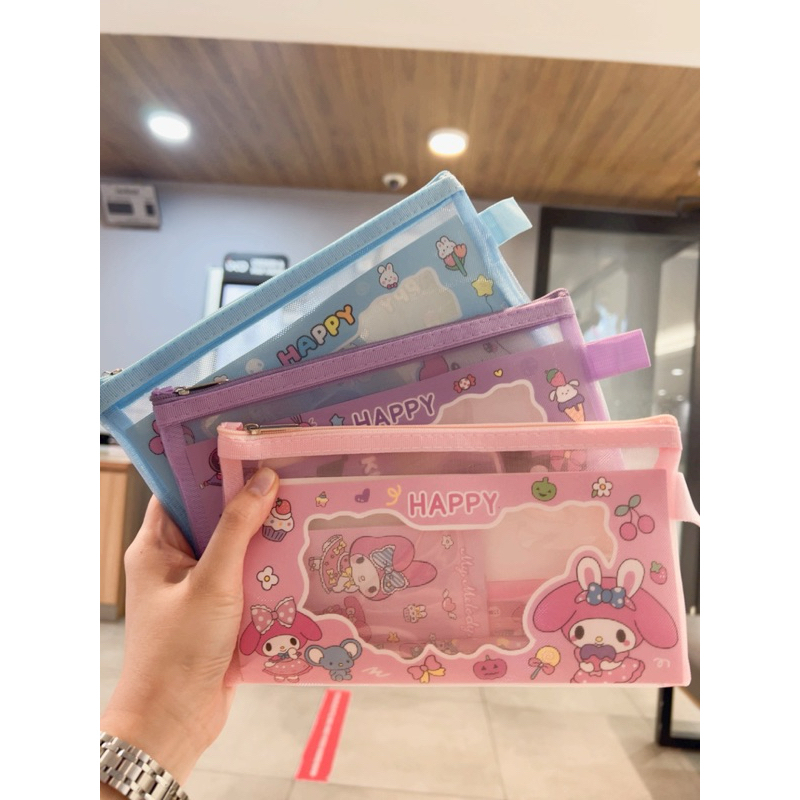 

Set Stationery Sanrio 6017/ Paket alat tulis 7in1/bisa dijadikan kotak pensil paket set hadiah atau souvenir murah.
