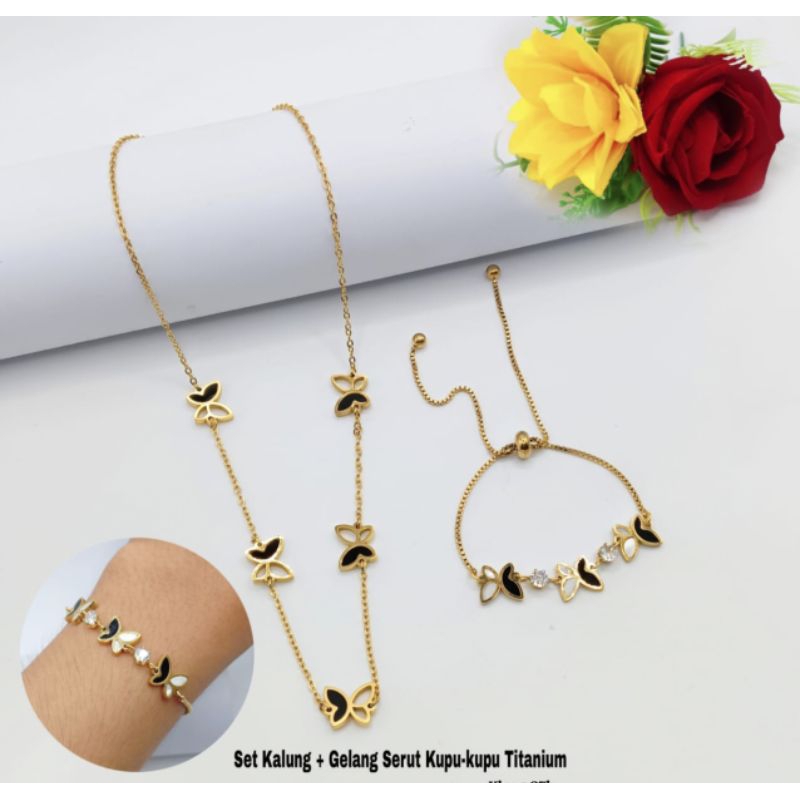 Set kalung + gelang serut kupu kupu titanium fashion wanita