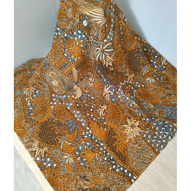 KAIN BATIK SOLO PREMIUM-Batik Solo Cabutan Motif Tribusono CT 10 Prima Premium