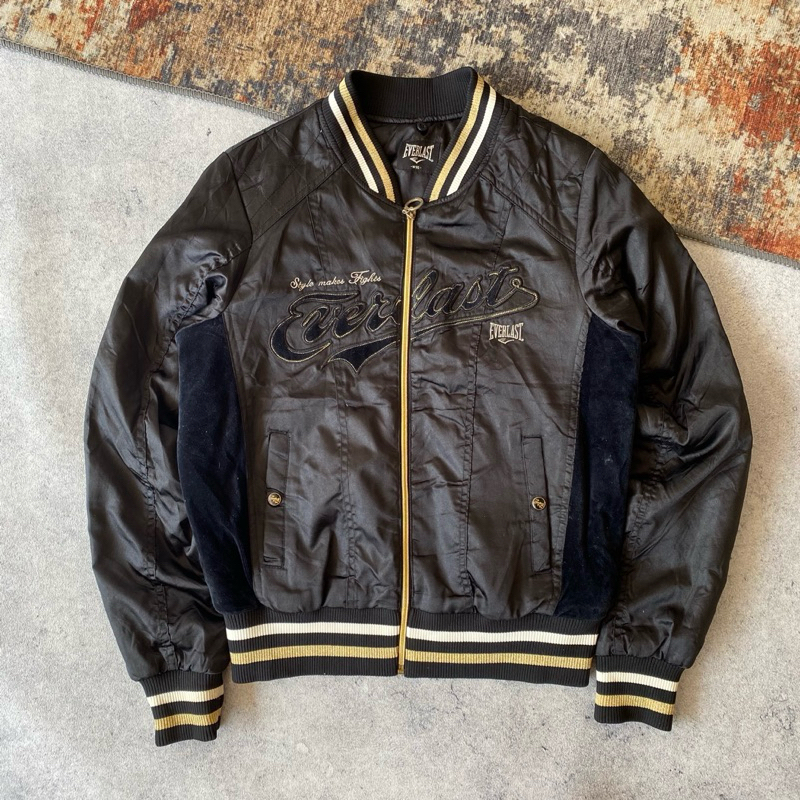 Jaket Varsity Branded Second Bekas Preloved