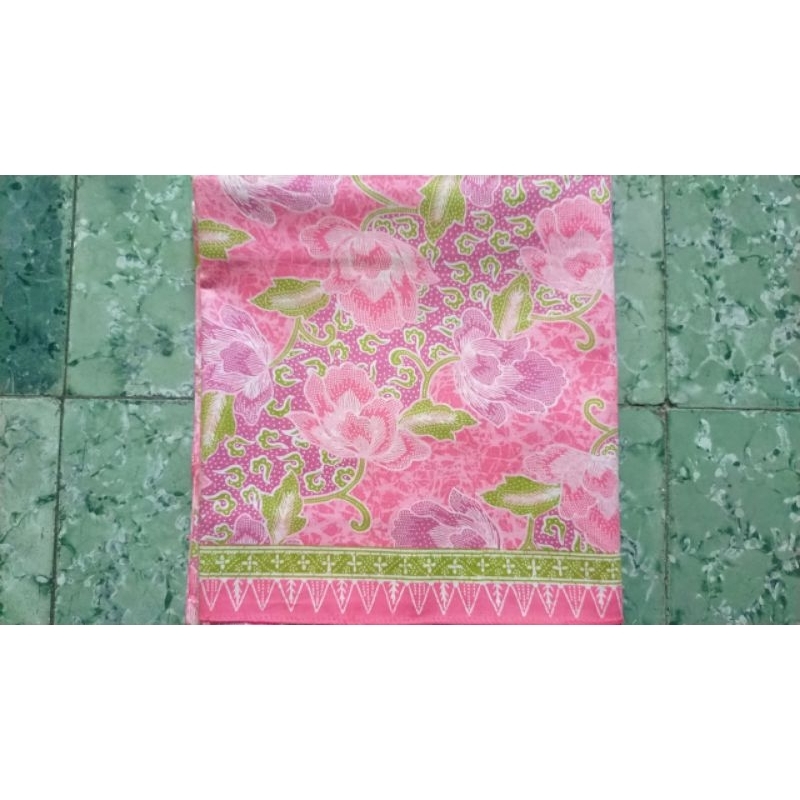 Bunga Merah Muda Hijau Ungu Kain Batik Premium Print Pekalongan