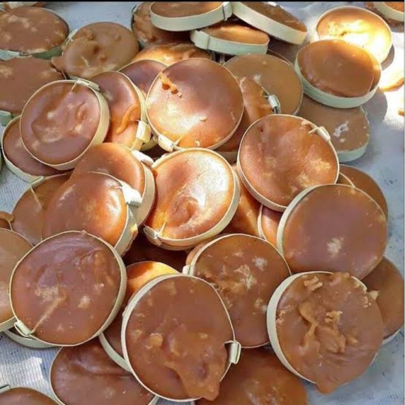 

GULA JAWA GULA MERAH GULA LEMPENG 100% ASLI WONOSOBO TANPA CAMPURAN LANGSUNG DARI PETANI/PENGRAJIN