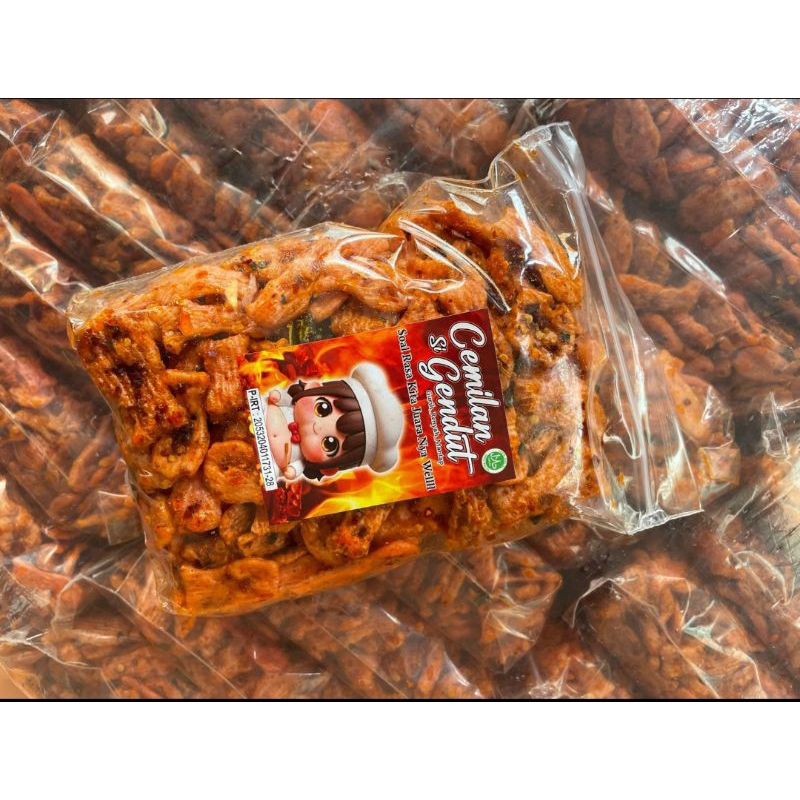 

CEMILAN SIGENDUT KERUPUK IKAN/SEBLAK MIX/USUS/MIE GULUNG 200GR