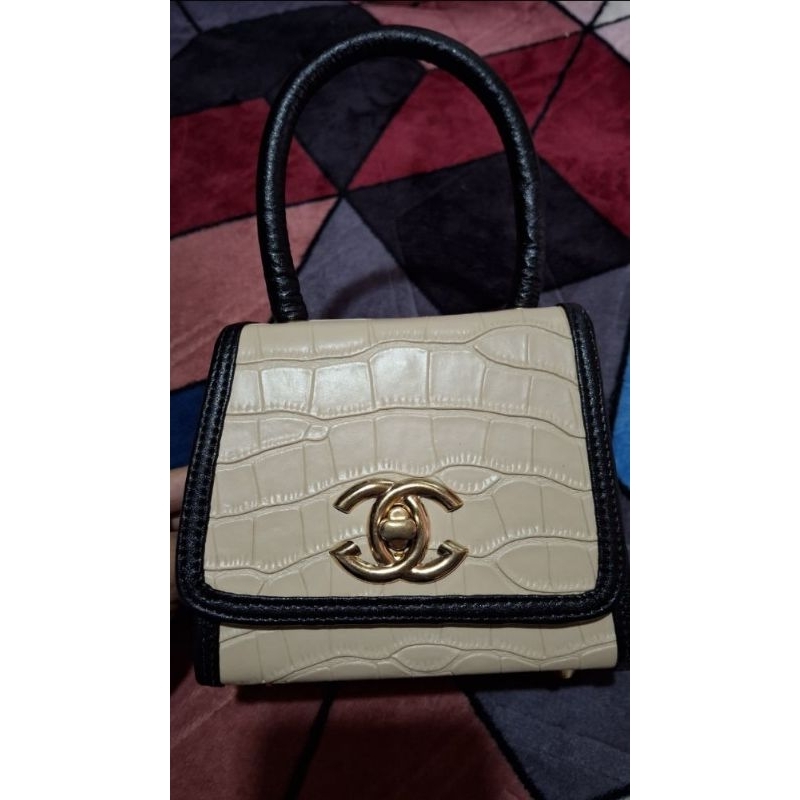 Tas Selempang tali rantai