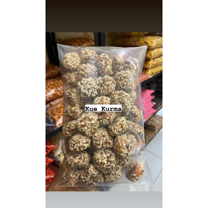 

Kue Kurma