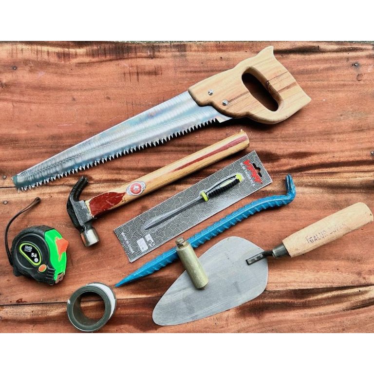 Hemat 1 Paket Tukang Lengkap  Gergaji kayu baja asli  Kikir gergaji  linggis cukip paku cetok semen 