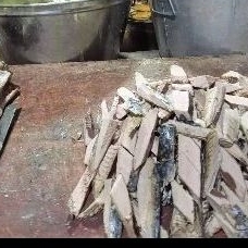 

Pindang tongkol 250 gram