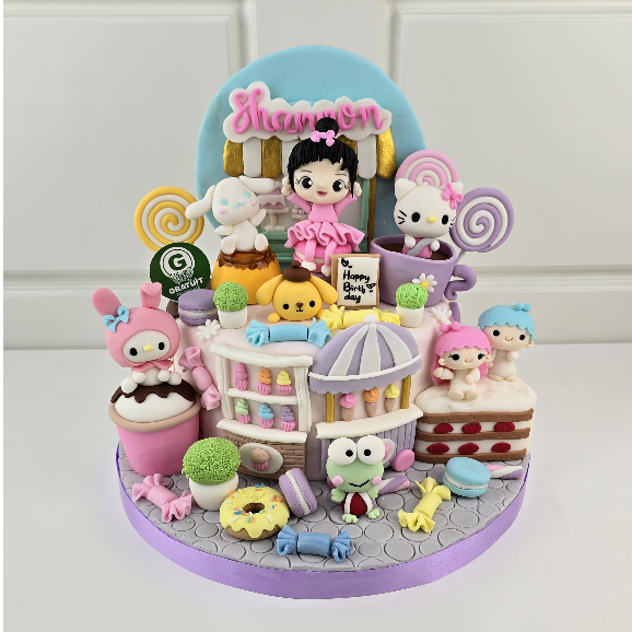 

CAKE TEMA SANRIO + FIGURE