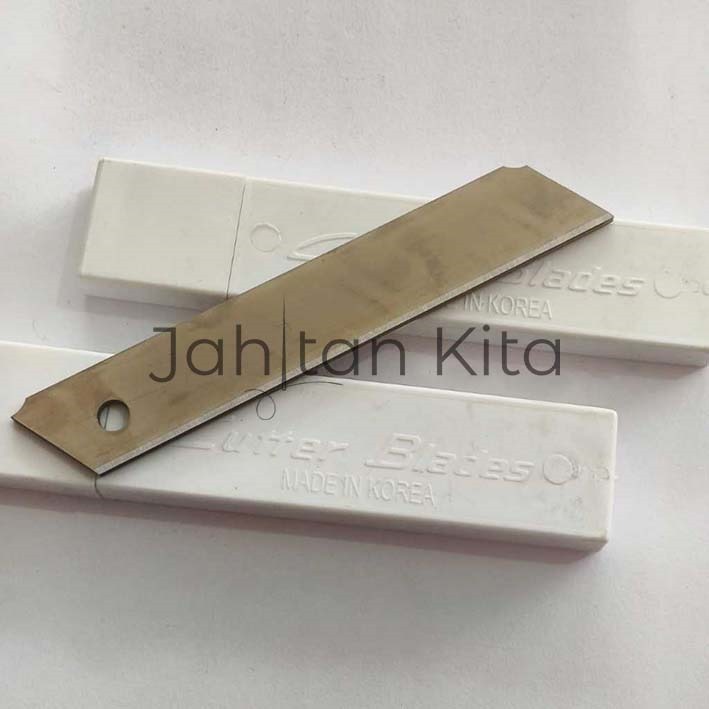 

Isi Pisau Cutter Refill Kenko L150