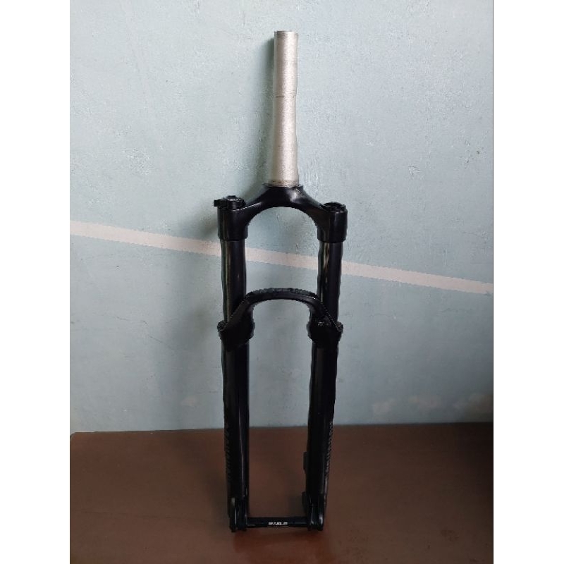 Fork RockShock recon 29er TA non boost bekas.