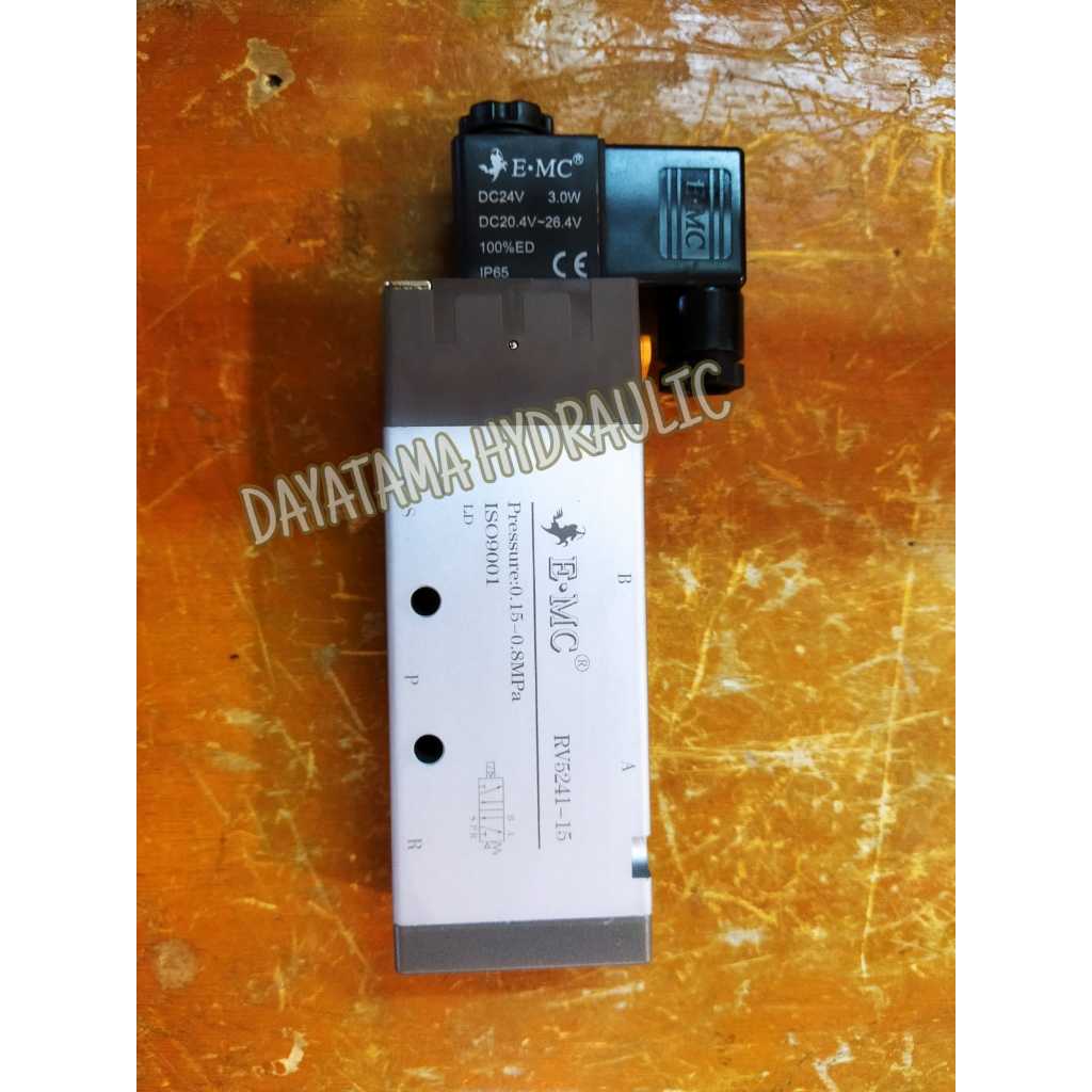 SOLENOID VALVE RV5241 - 15 EMC PNEUMATIC /  EMC PNEUMATIC RV5241 - 15 SOLENOID VALVE