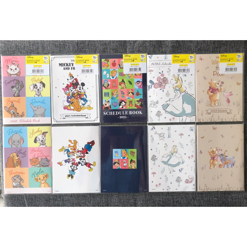 

buku agenda disney 2025 original daiso Japan