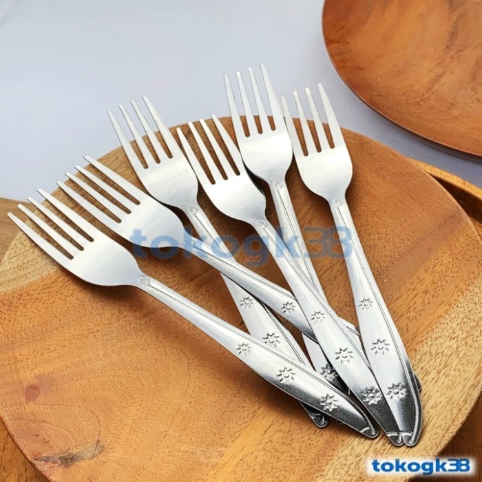 Garpu Makan 1 pcs stainless steel lusinan lusin Souvenir murah
