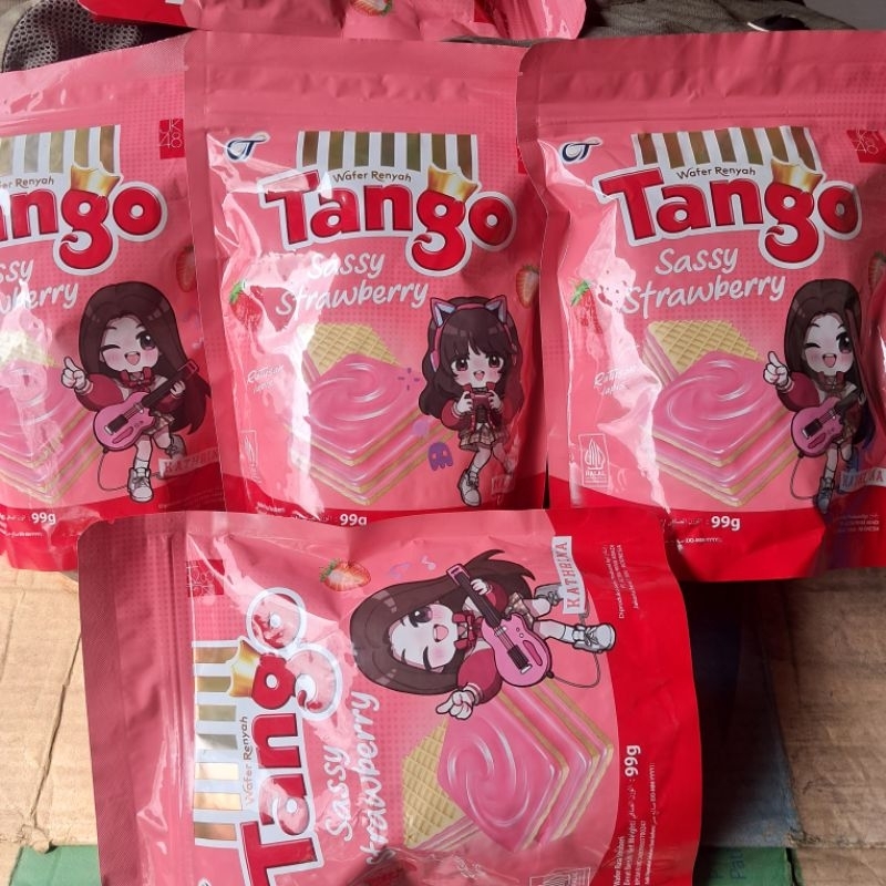 

Tango pouch 99 gr X jkt48, Berhadiah keychain chibi jika beruntung!!