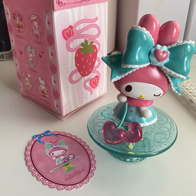 

My Melody Sanrio Figure (Opened)