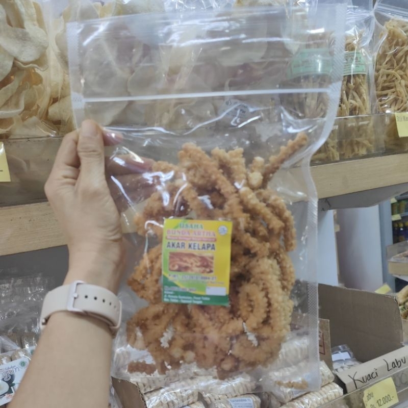 

Akar Kelapa Bunda Artha