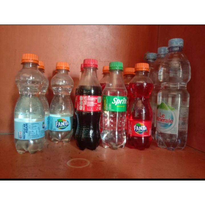 

Fanta/sprite/Coca cola/Aqua/Le Mineral 600ml