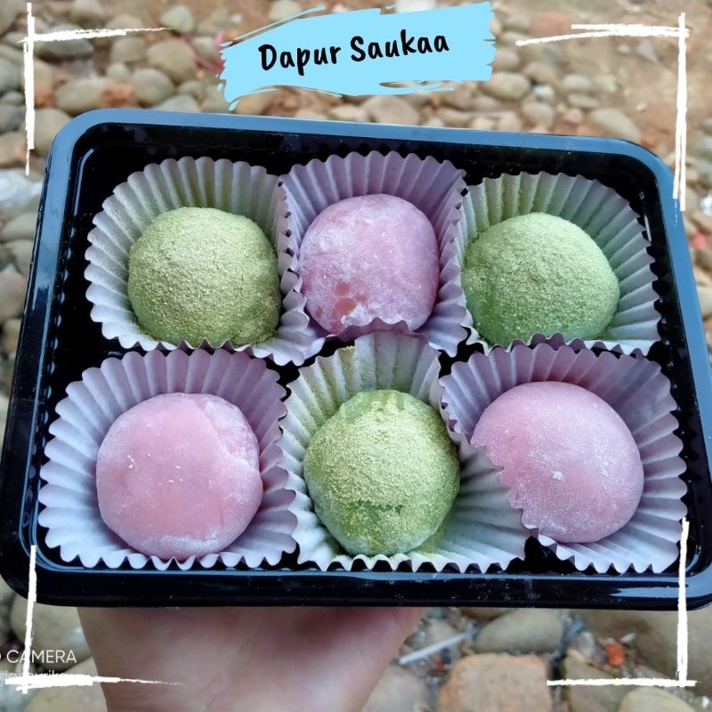 

MOCHI STRAWBERRY MATCHA (isi 6)