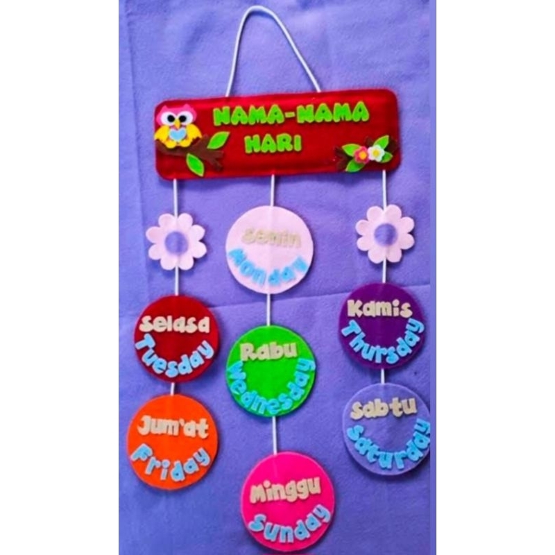Hiasan dinding/Nama Hari/Kerajinan kain flanel/Hiasan Kelas SD/SMP/SMA/Aksesoris/