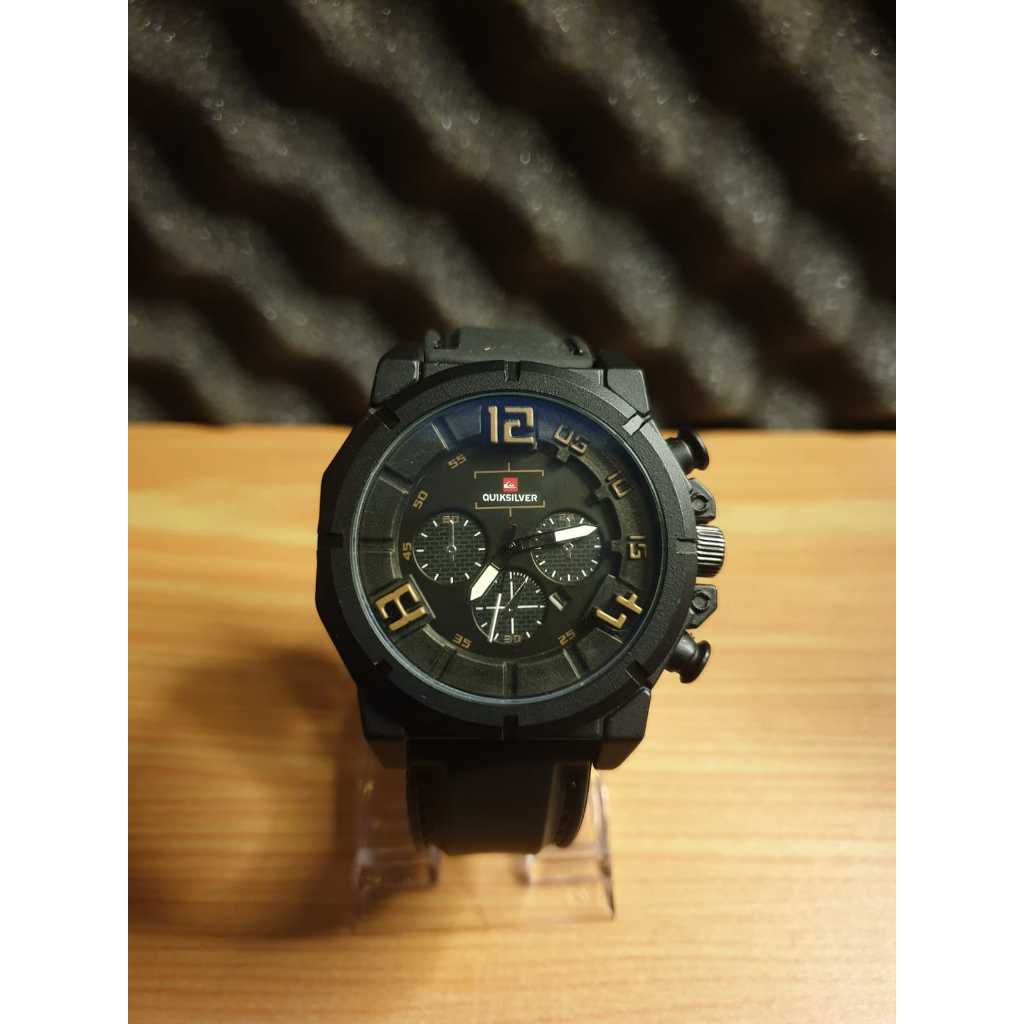 BUY 1 GET 1 JAM TANGAN PREMIUM QUICKSILVER