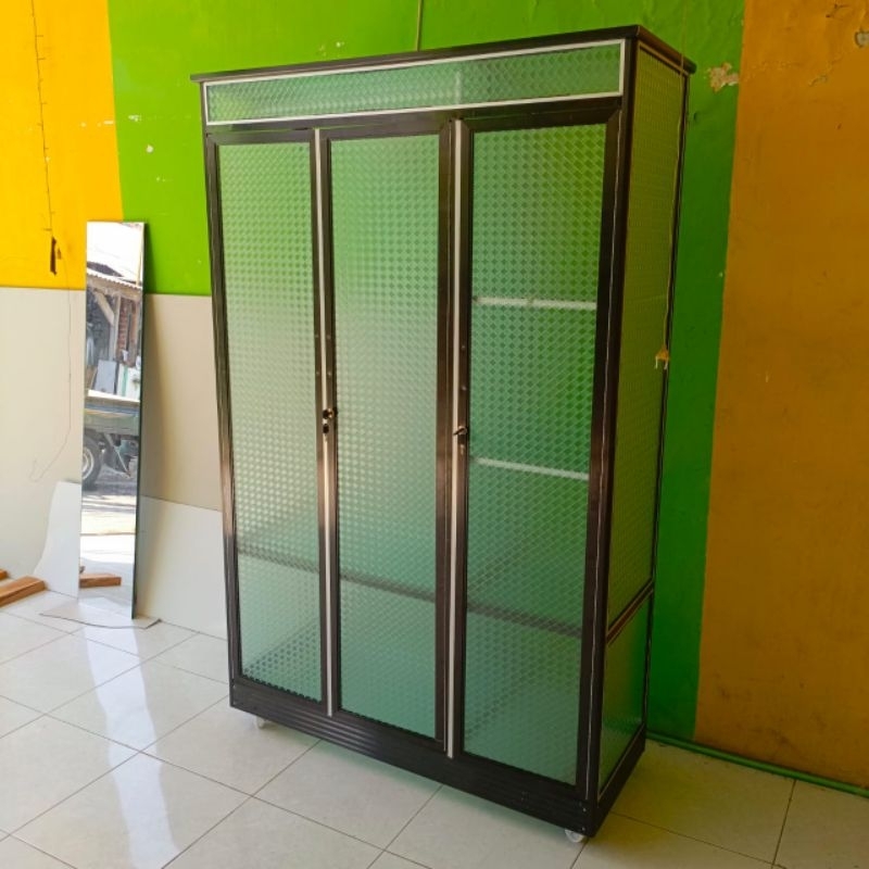 lemari baju pintu 3 aluminium coklat murah sidoarjo