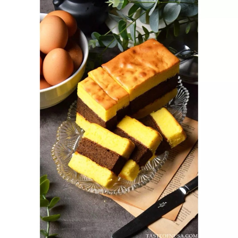 

Kue Lapis Surabaya / Kue Subuh / Kue Basah / Jajanan Pasar Senen