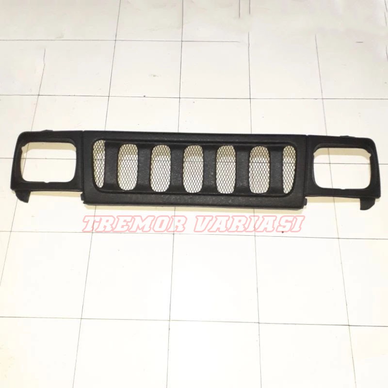 Grill feroza model hummer lampu kotak