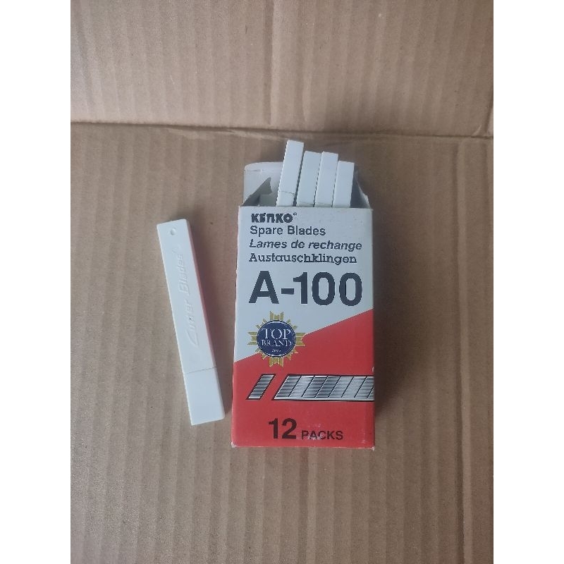 

Isi Cutter Kenko A 100 Kecil 1 kotak kecil (5pcs)