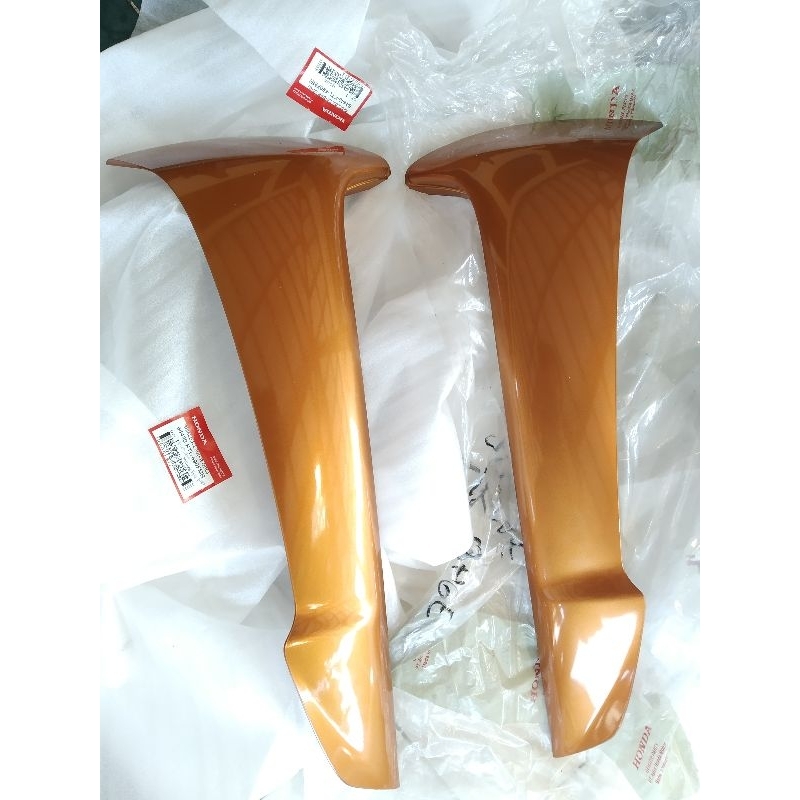 Sayap luar cover legshield kanan kiri Honda Supra Fit new Orange Ori Ahm