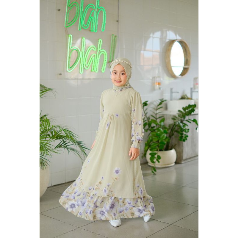 Gamis anak perempuan syar'i terbaru terlaris bermotif kembang bunga dengan bahan ceruty babydoll mot