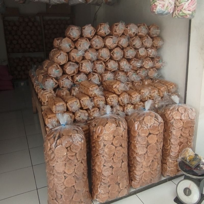 

Opak Ketan Oven / Opak Ketan Super Ruak Raek / Opak Oven Tasikmalaya 400 Gr