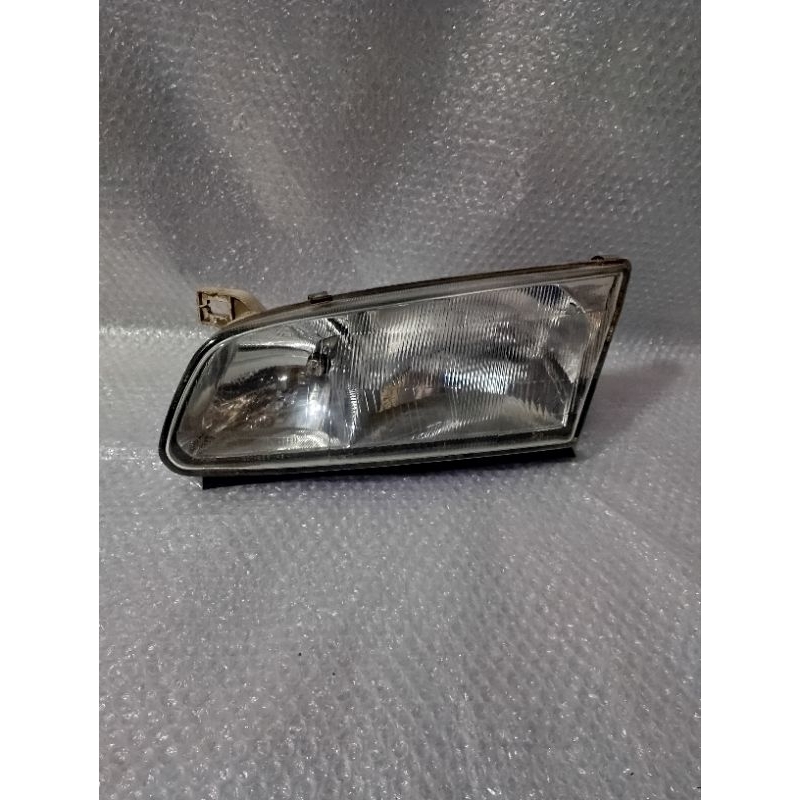headlamp Toyota Camry tahun 1997-2001