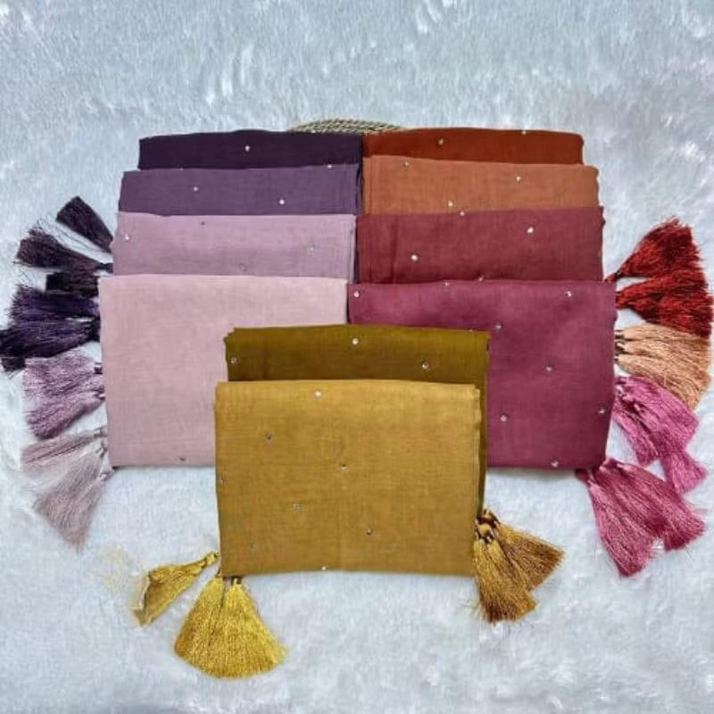 hijab segi empat paris swarosky tassel // paris swarosky tassel // hijab paris payet kepala