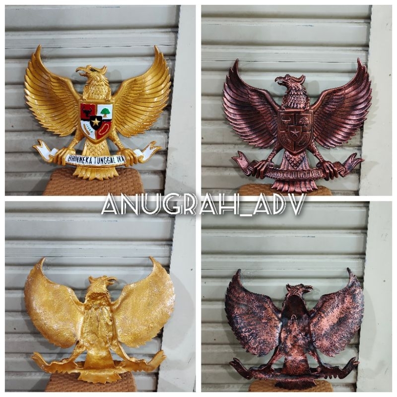 

patung garuda pancasila hiasan dinding bahan fiber ukuran 40cm x 50cm (khusus pengiriman luar kota)