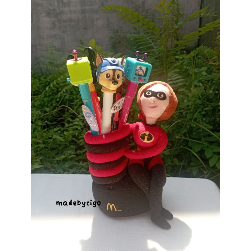 

COD | Elastic Girl The Incredibles Pen Holder | Tempat Pulpen The Incredibles