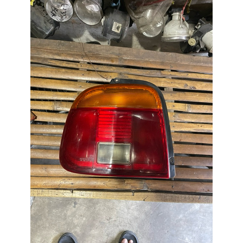 Stoplamp suzuki baleno 1996-1998 Kiri Original