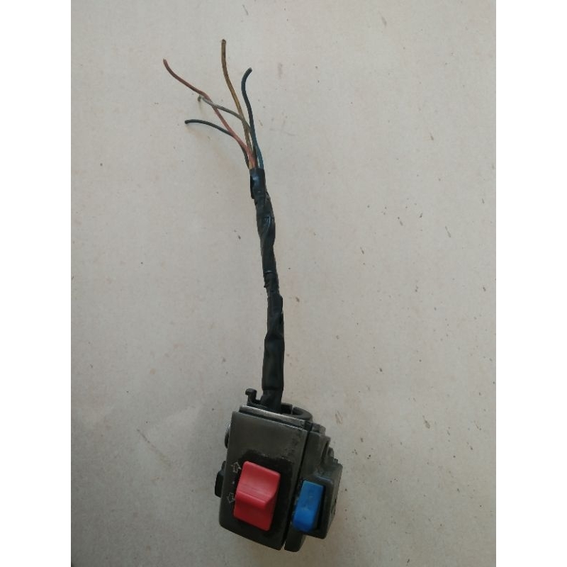 HOLDER SAKLAR KIRI SUZUKI RC100 BRAVO DK SPIRIT ORIGINAL COPOTAN MOTOR