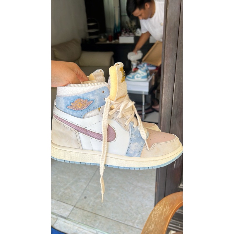 Air Jordan 1 High Zoom Pink Oxford