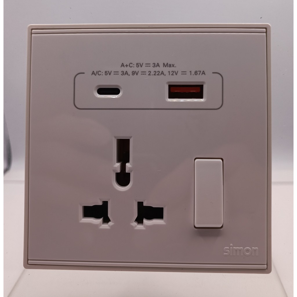 SIMON E6 WHITE UNIVERSAL SOCKET / MULTI SOCKET WITH USB A+C CHARGERS